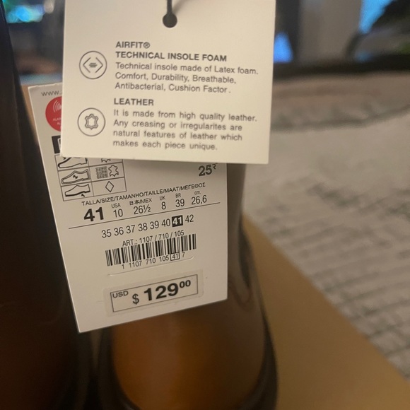 Leather boots - Picture 6 of 7